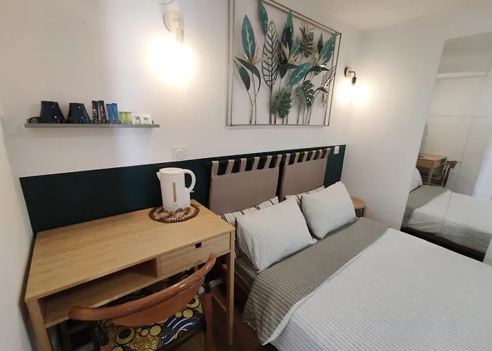 Habitación en casa particular Parentale Indépendante En - *